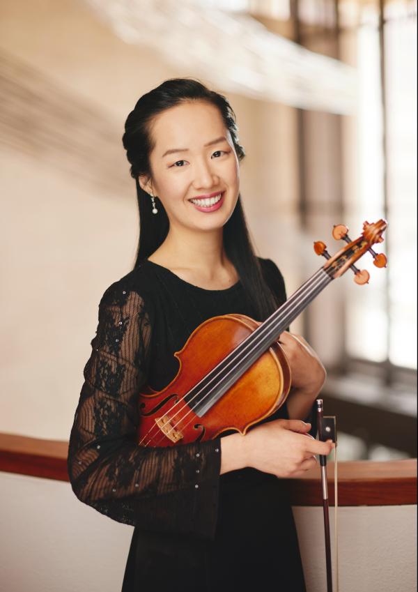 Mu-Chen Hsieh / Violin